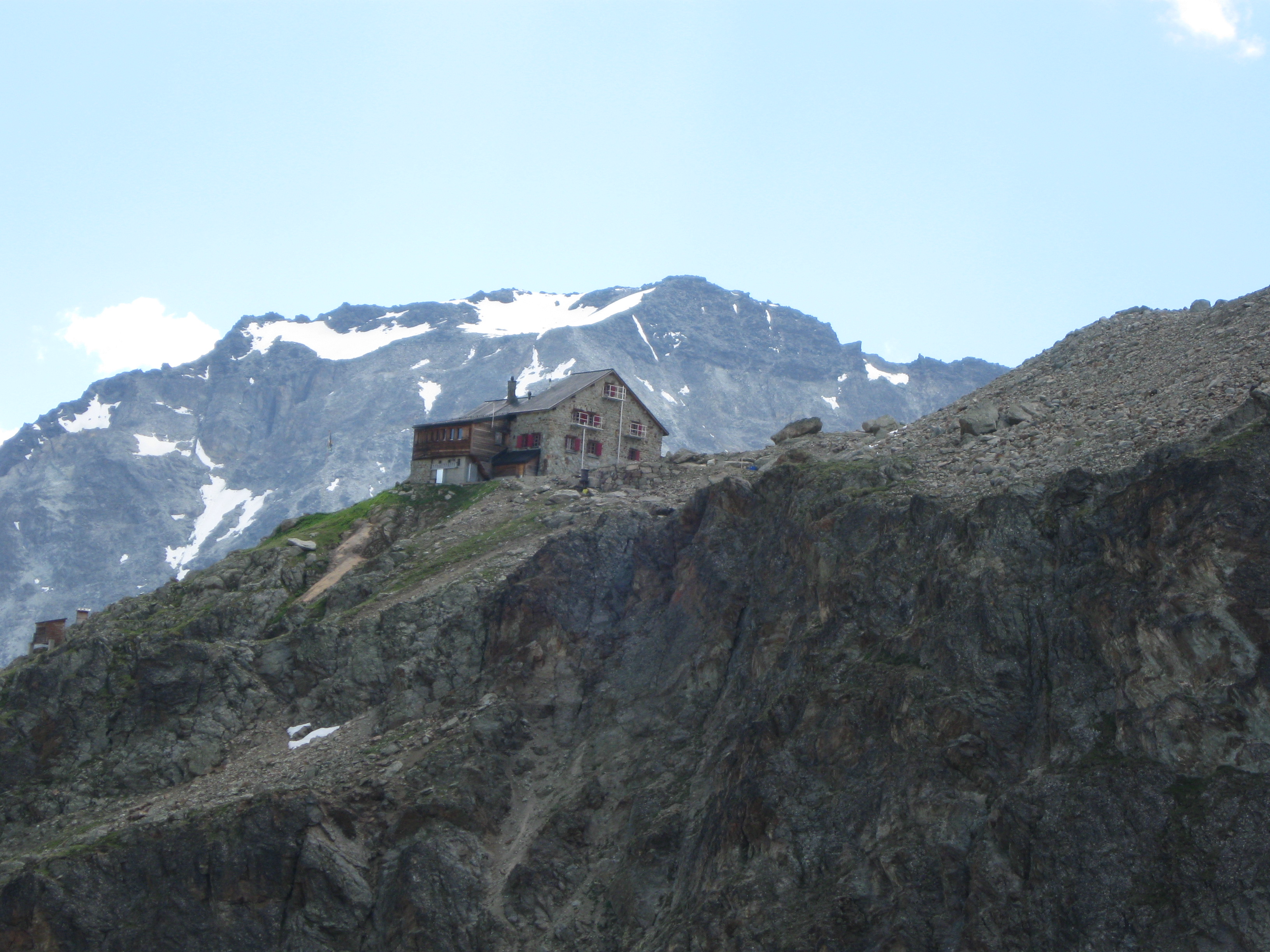 photo de Cabane des Aiguilles Rouges
