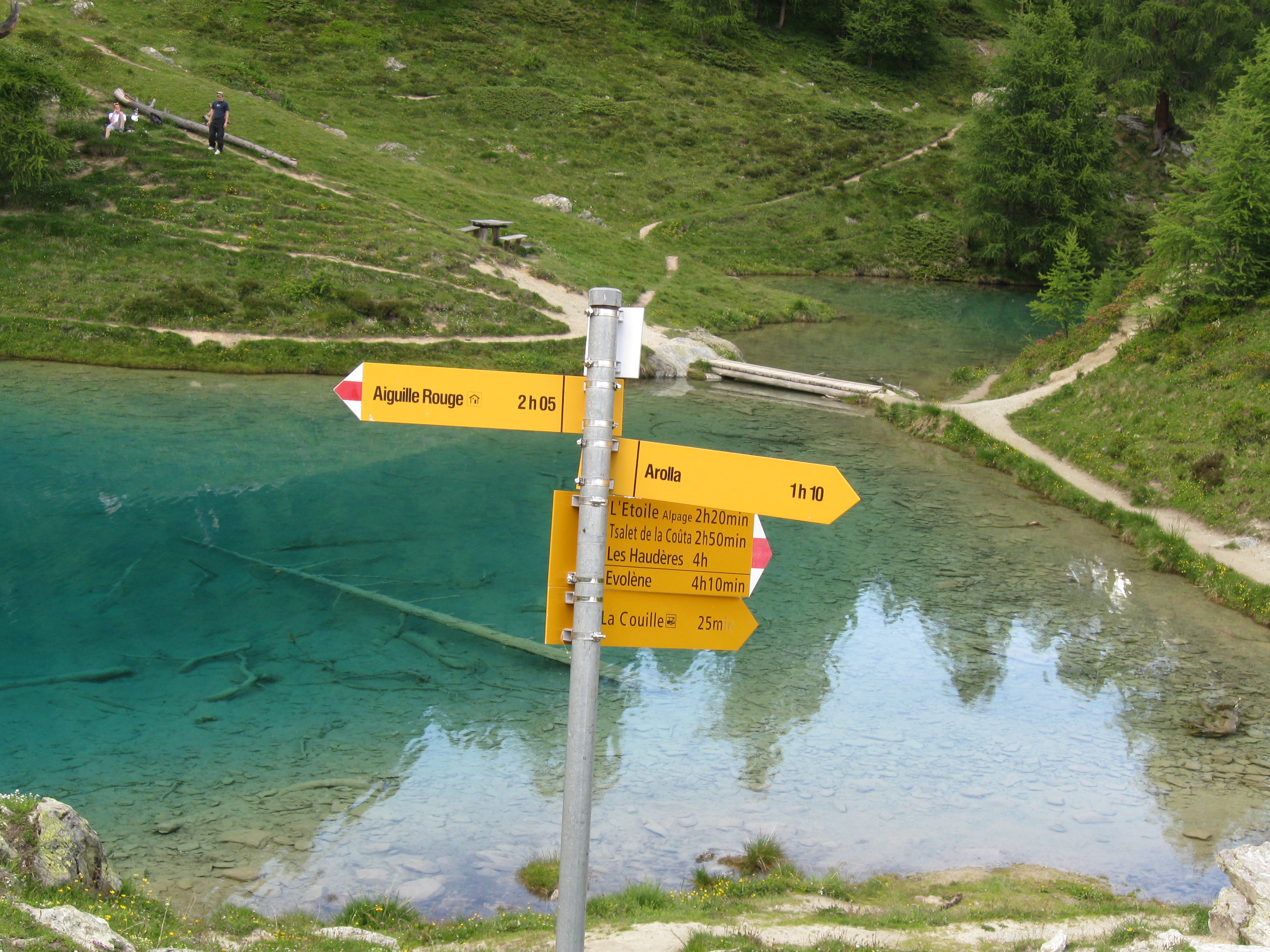 photo de Cabane des Aiguilles Rouges
