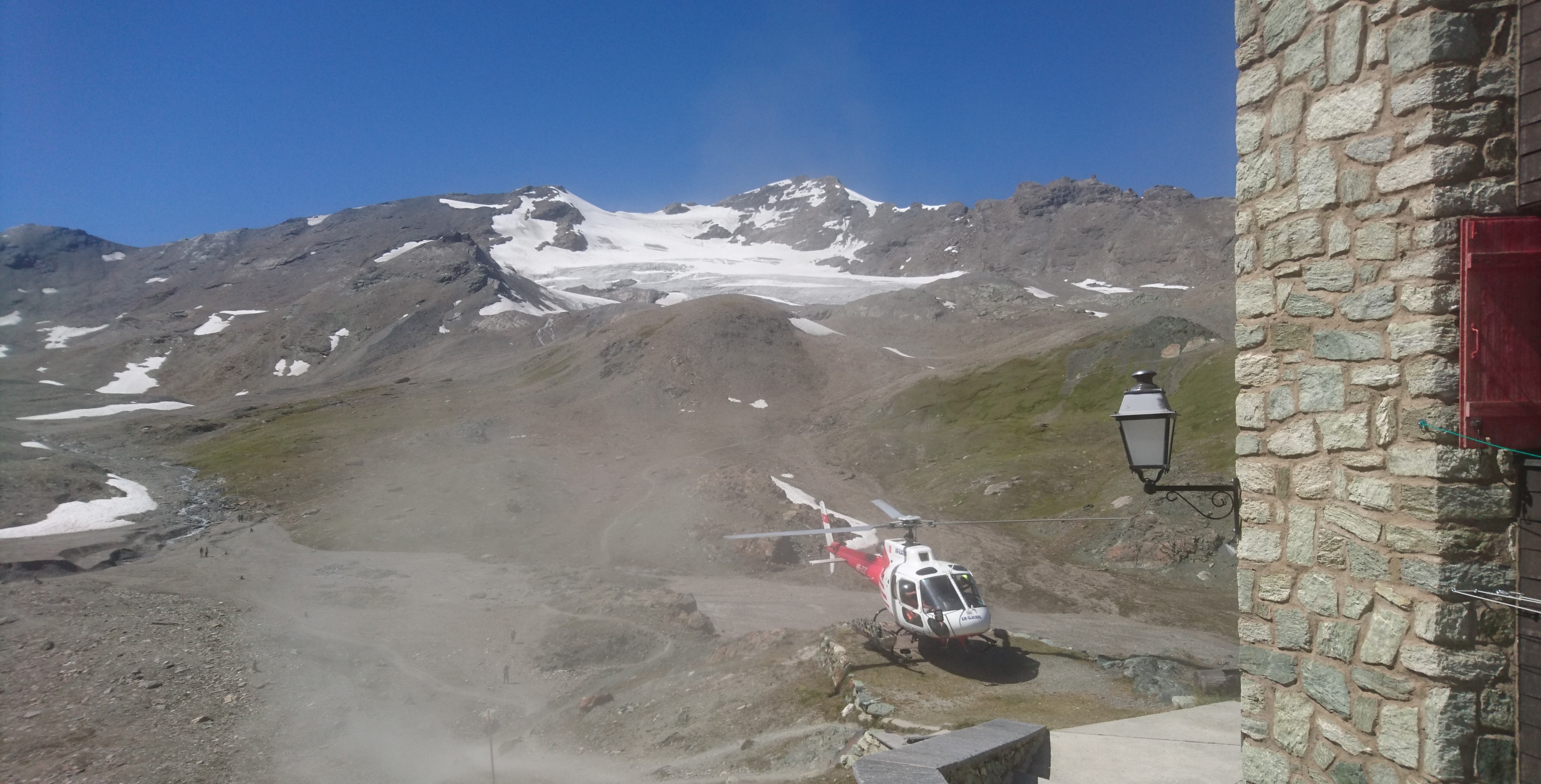 Ravitaillement de la cabane