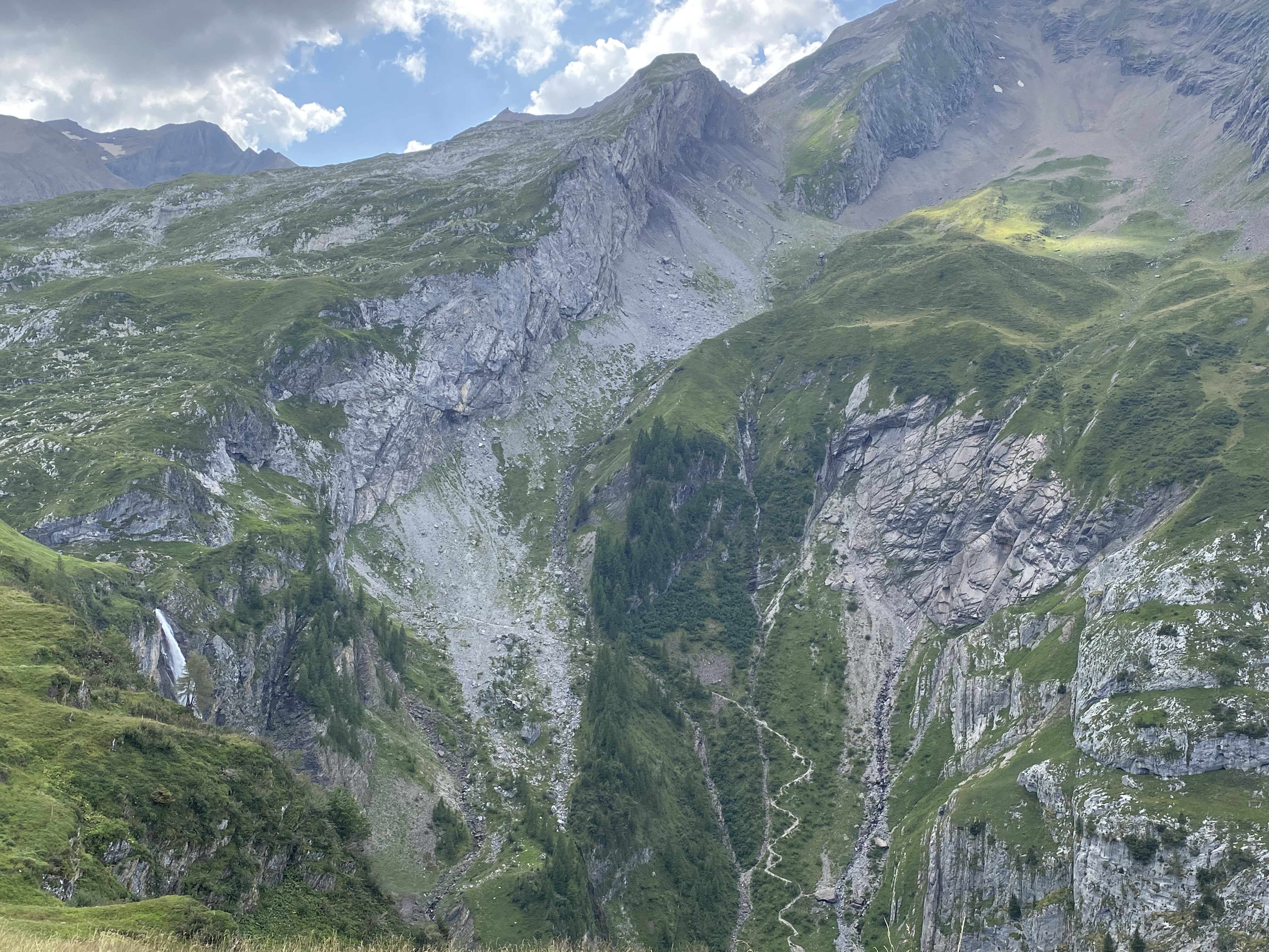 photo de Cabane de Gelten (Geltenhütte)