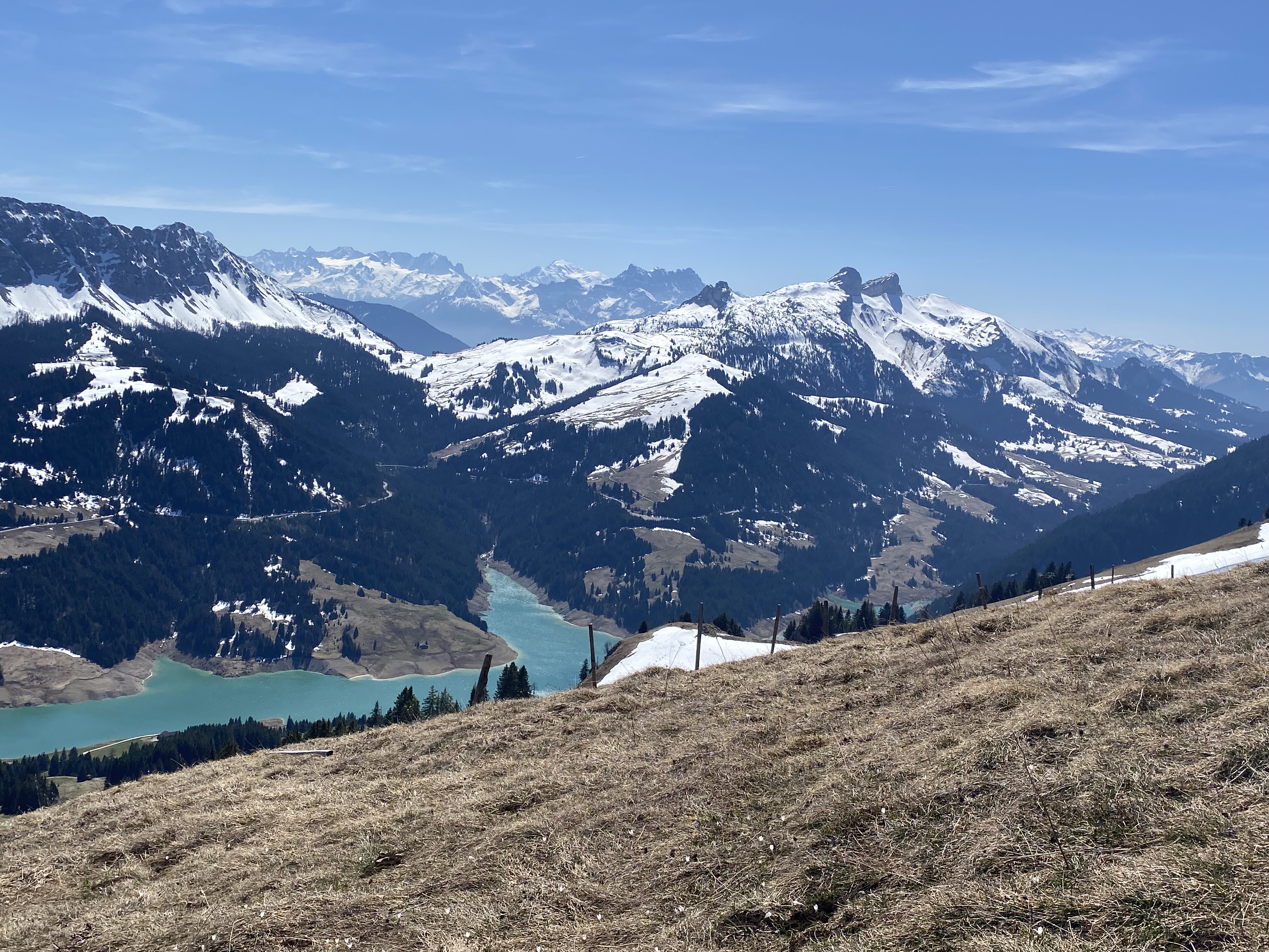 photo de Planachaux (en dessus du Lac de l'Hongrin)