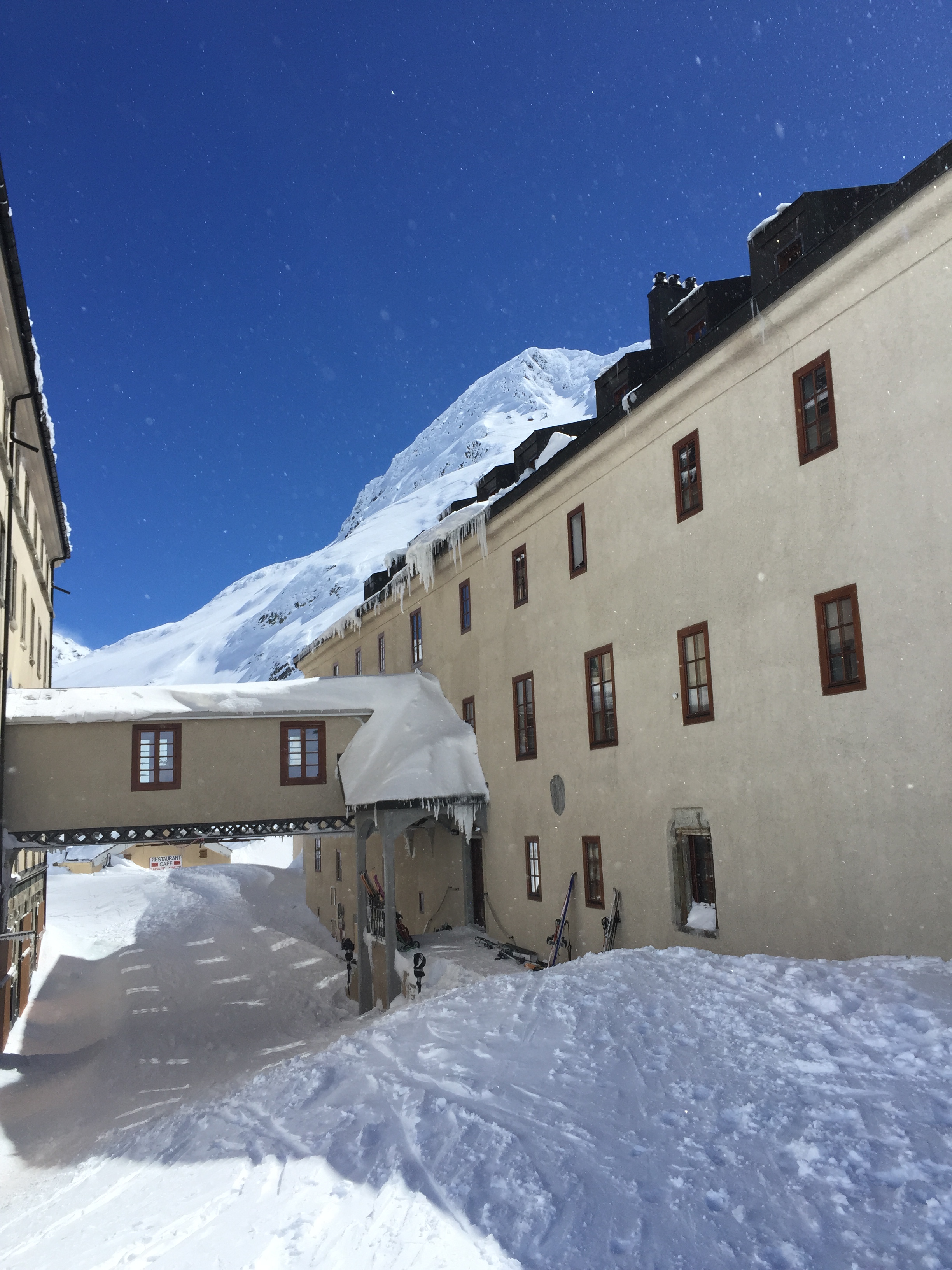photo de Col du Grand-Saint-Bernard (et Hospice)